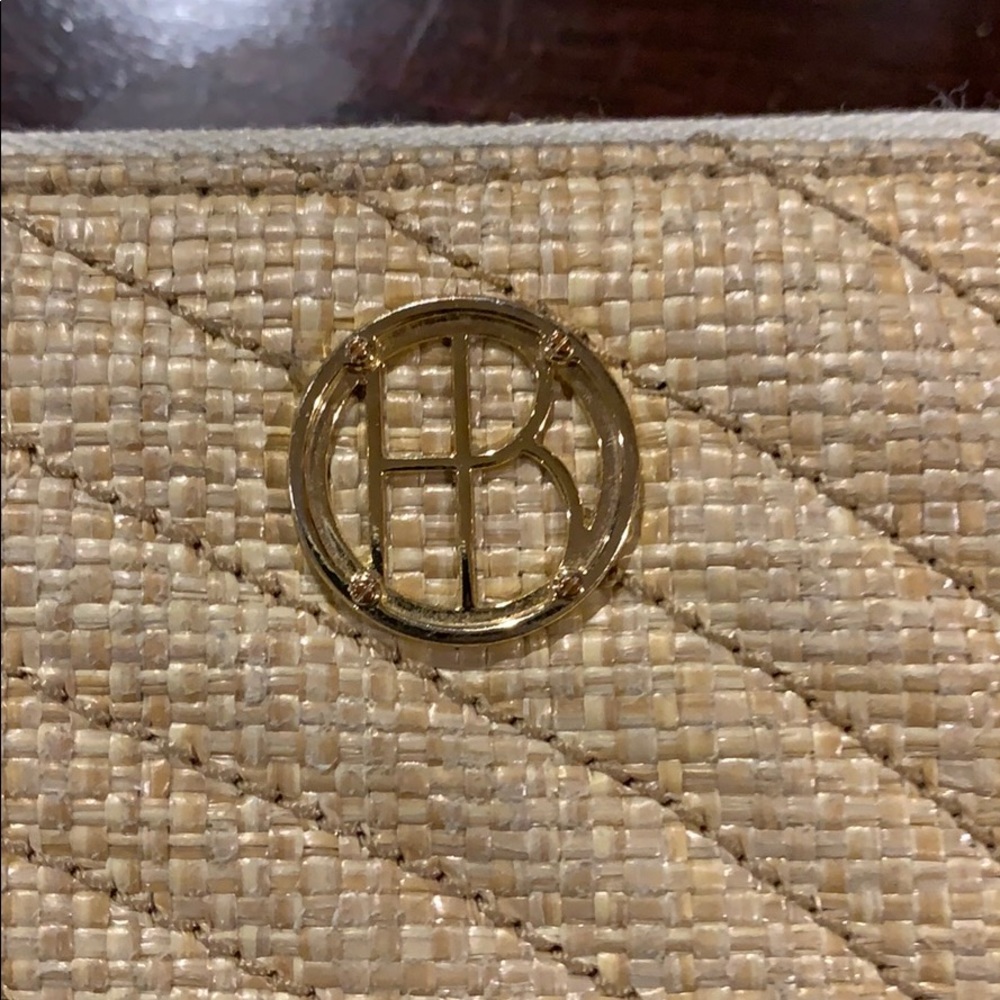 Henri Bendel wristlet wallet